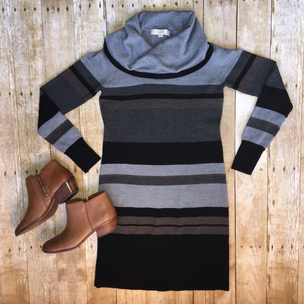 PRICE DROP 🛍LOFT sweater dress