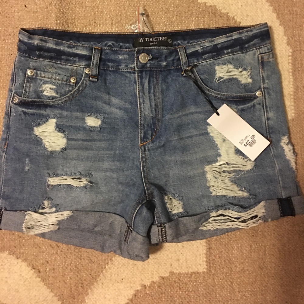 Women's NWT denim shorts