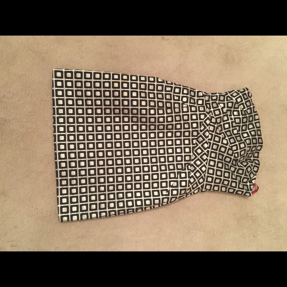 Claude Brown Geometric Strapless Dress