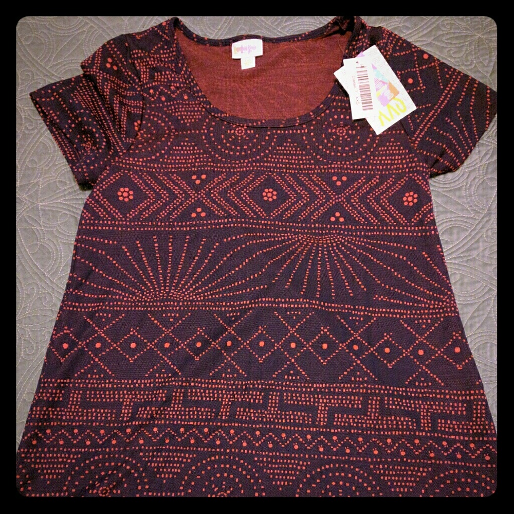 Lularoe Classic Tee XXS NWT