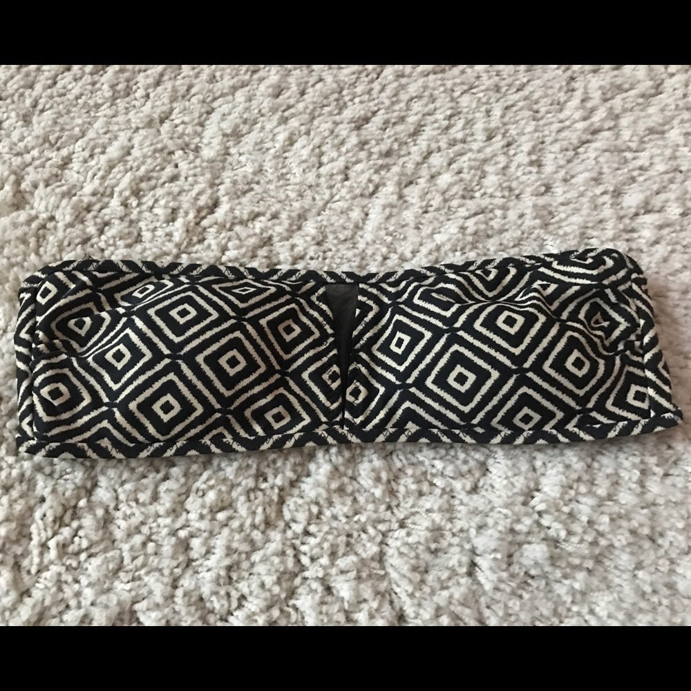 Black and Cream strapless bathing suit top