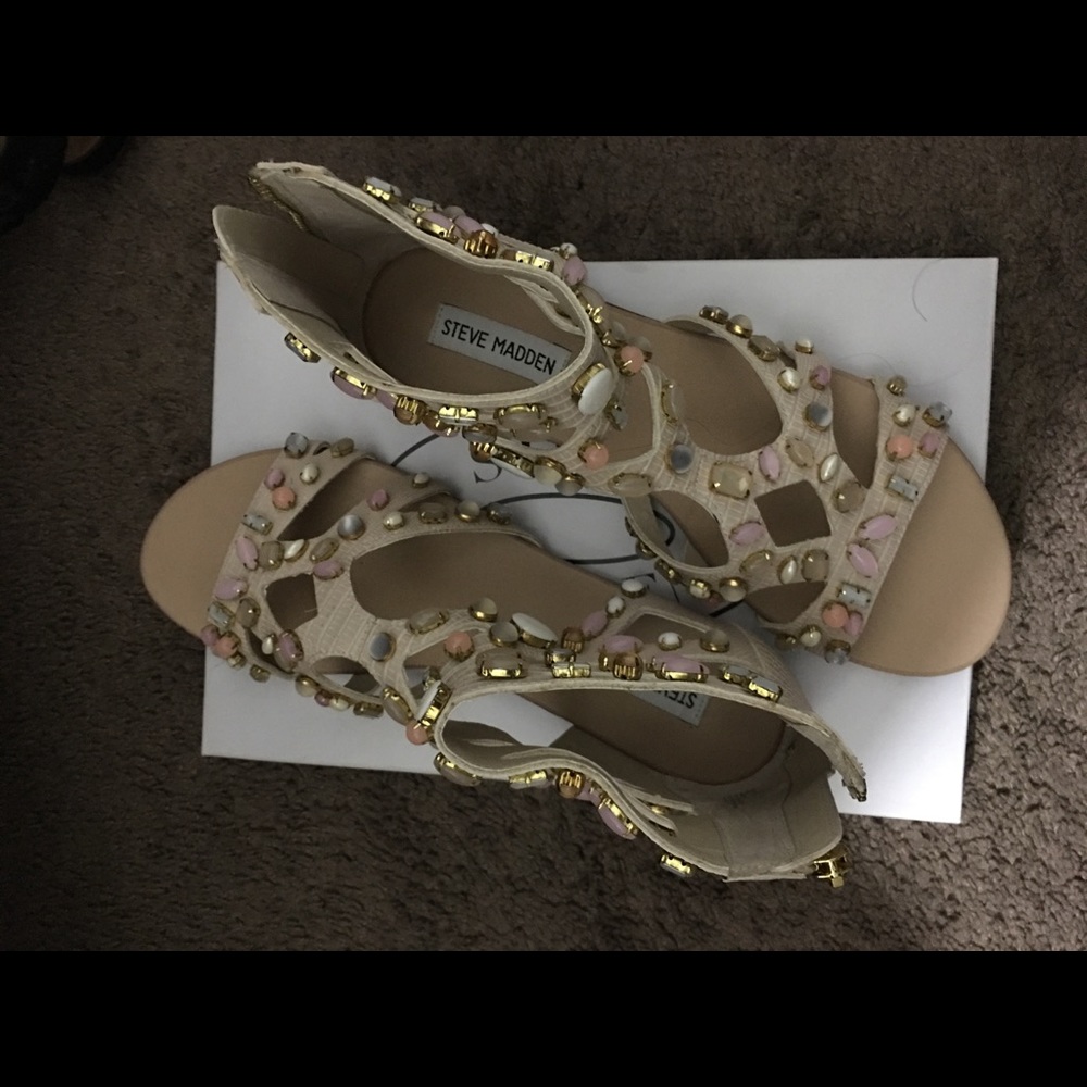 Steve Madden sandals