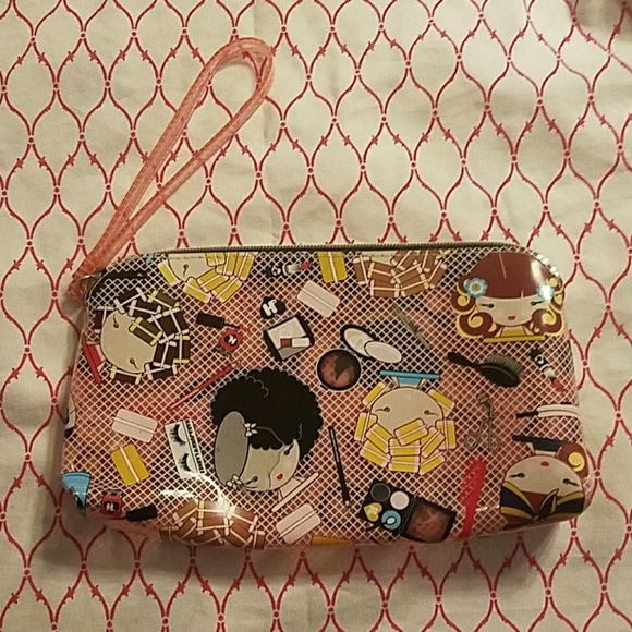 ❌SOLD❌Harajuku Clear Wristlet/Makeup Bag - Picture 1 of 3