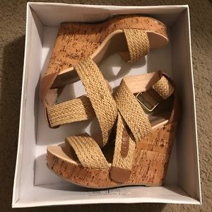 Steve Madden Chunky Natural Wedge