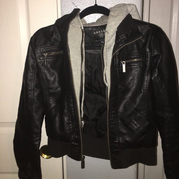 ladies pleather jacket