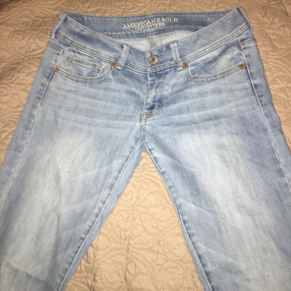American Eagle Kick Boot jeans! Size 6 reg - Picture 3 of 5