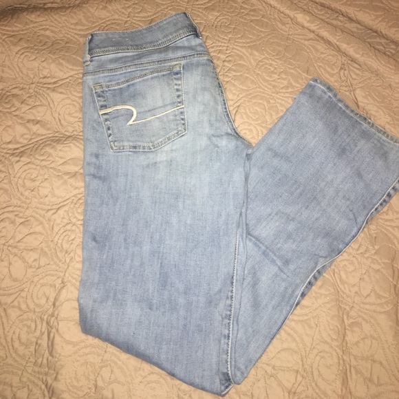 American Eagle Kick Boot jeans! Size 6 reg - Picture 4 of 5