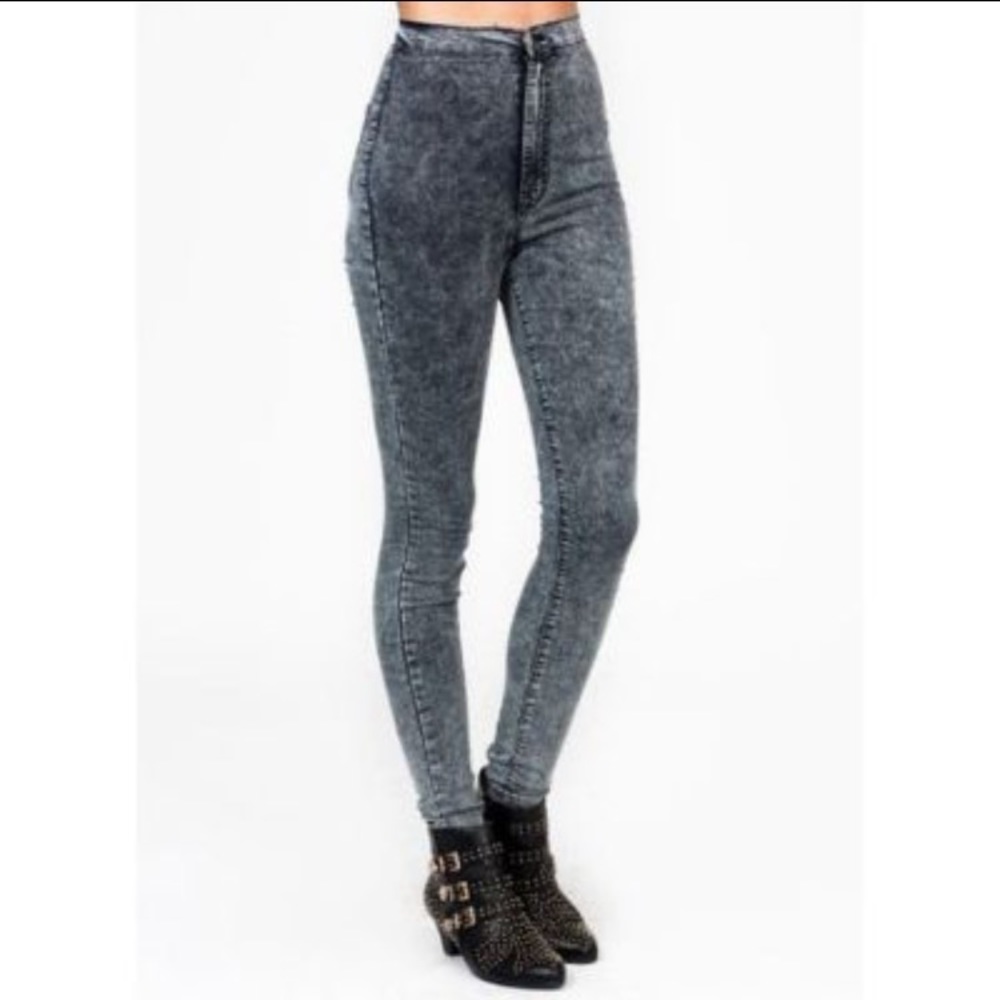 [SOLD] GoJane Aphrodite Skinny Jeans