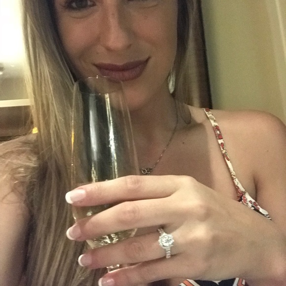 Meet your Posher, Rachel - Picture 8 of 8