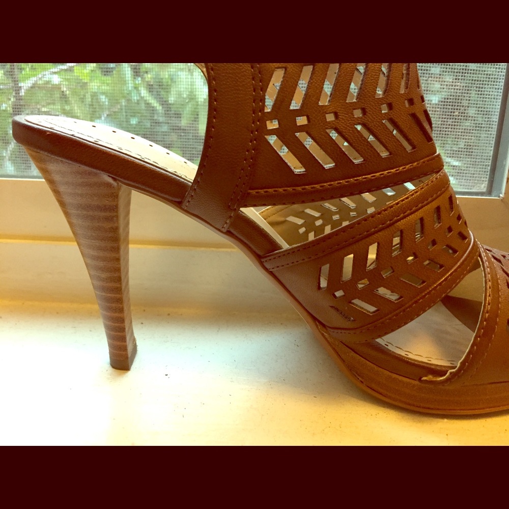 Nude Leather Sandal Platform Heel