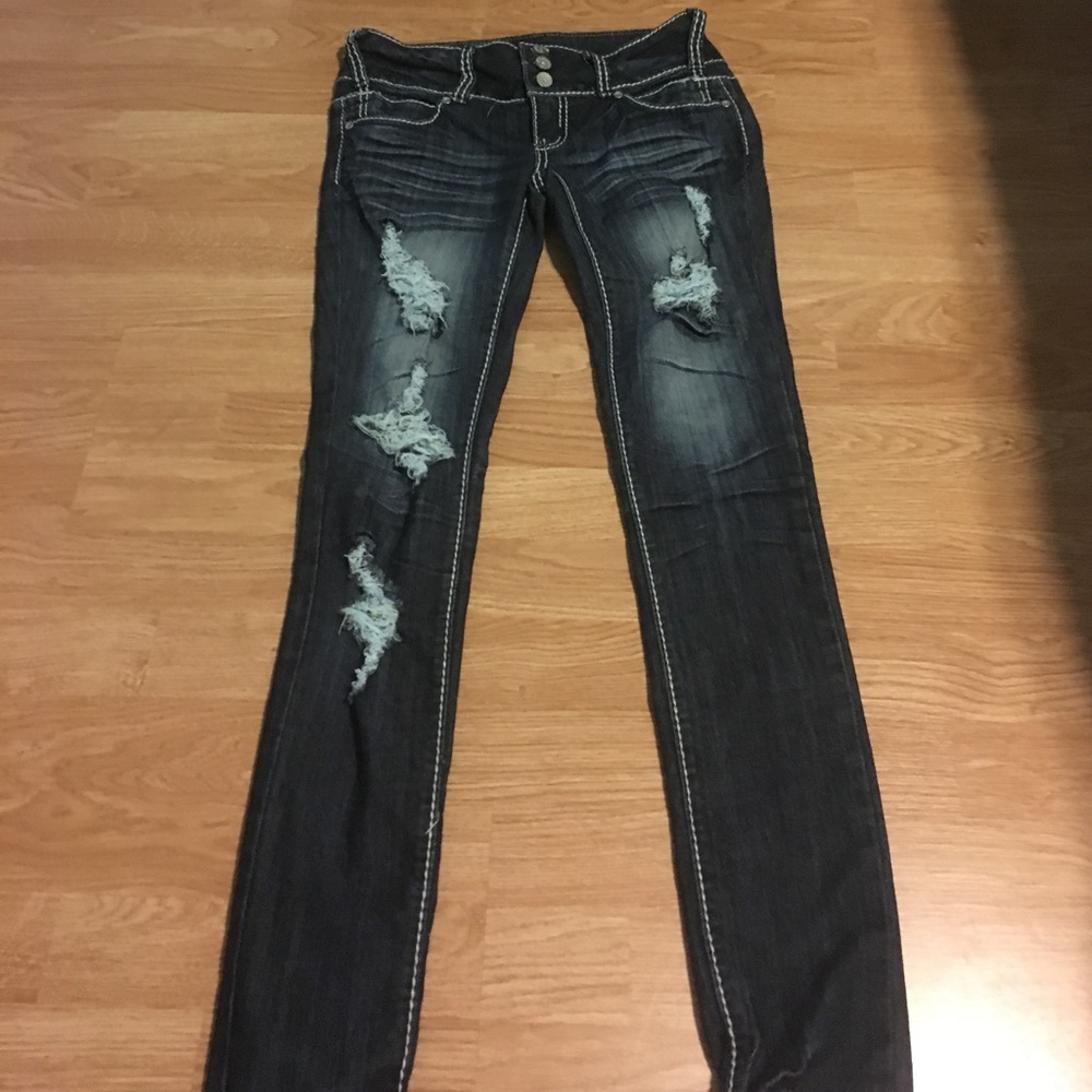 Almost Famous distressed skinny jeans