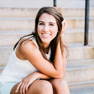 Meet your Posher, Caroline