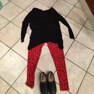 TC NWOT Vintage Key Leggings!!!