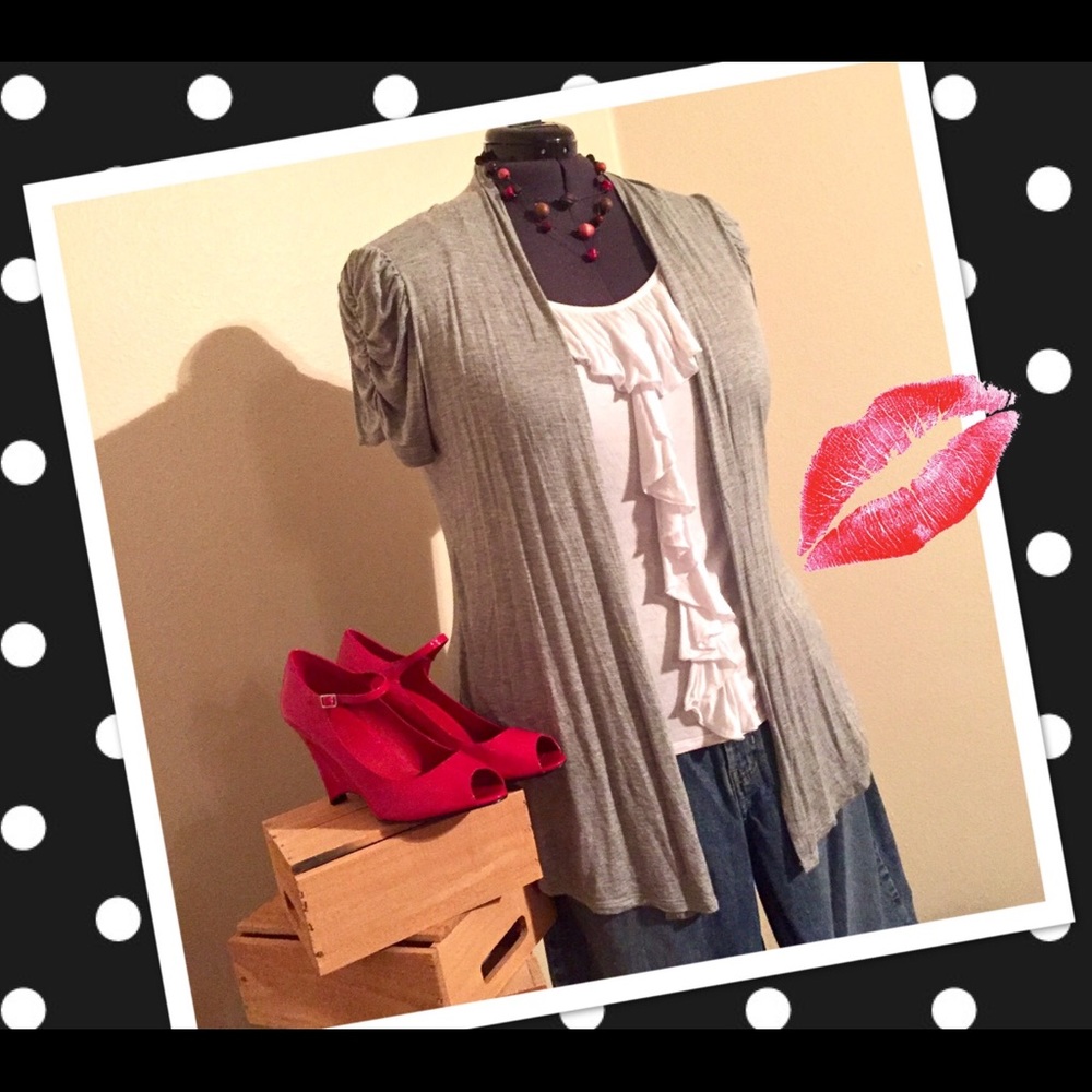 👚AB Studio heather grey attached cardigan tee.