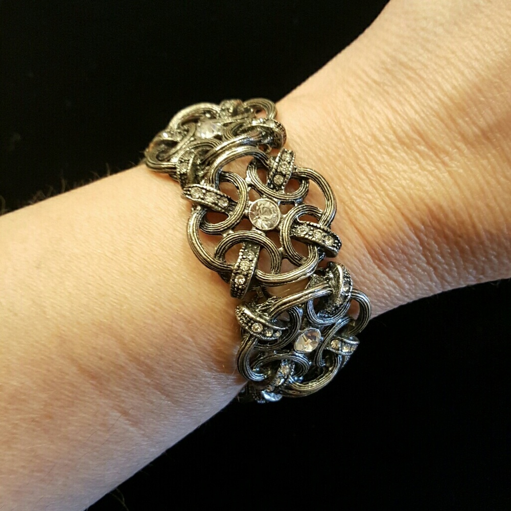 Premier Designs Gateway bracelet