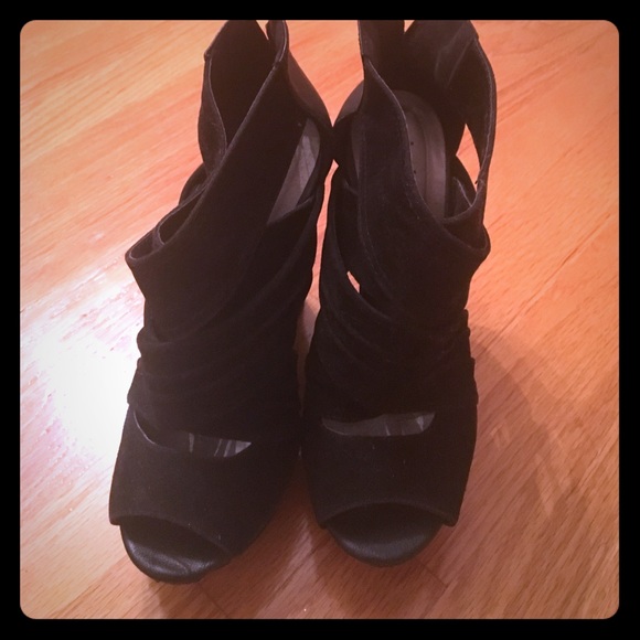 Black wedges - Picture 1 of 1