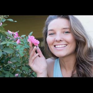 Meet your Posher, Megan