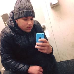 Meet your Posher, Edwin