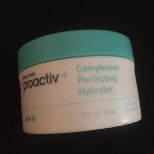 Proactive Complexion Perfection Hydrator