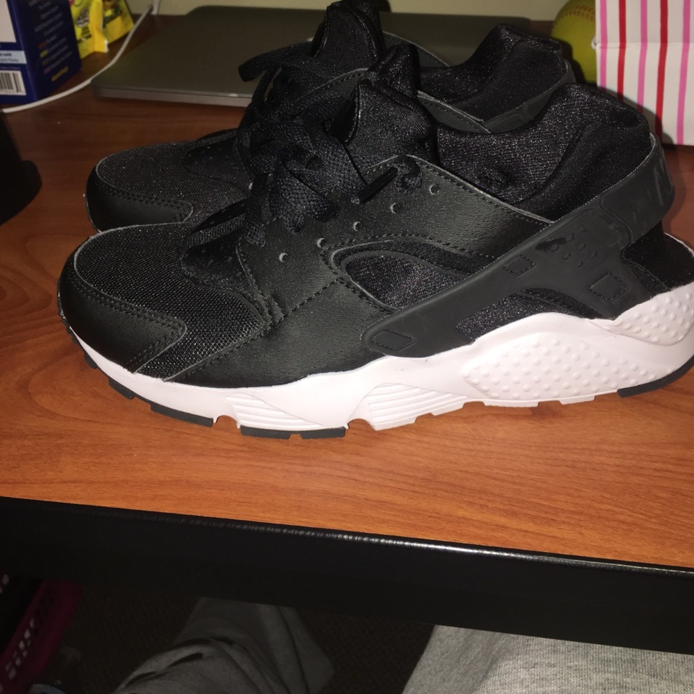 Nike Huraches