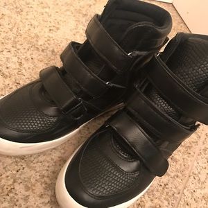 High top sneakers
