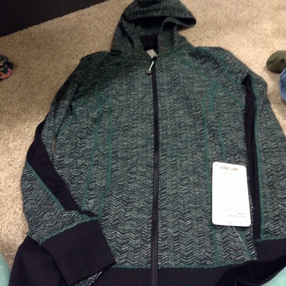 lululemon athletica Jackets & Blazers - Nwt lululemon daily practice jacket sz 12