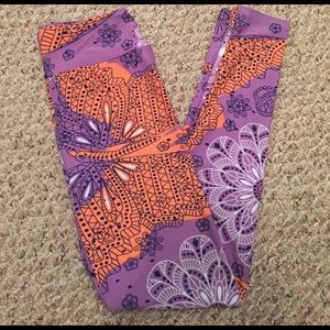 Lularoe Butterfly Leggings