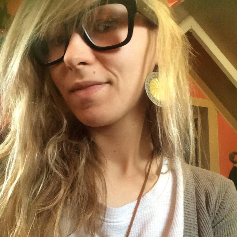 Meet your Posher, Emmalee