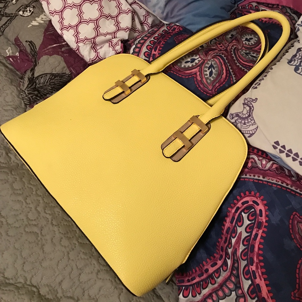 Charming Charlie Yellow purse