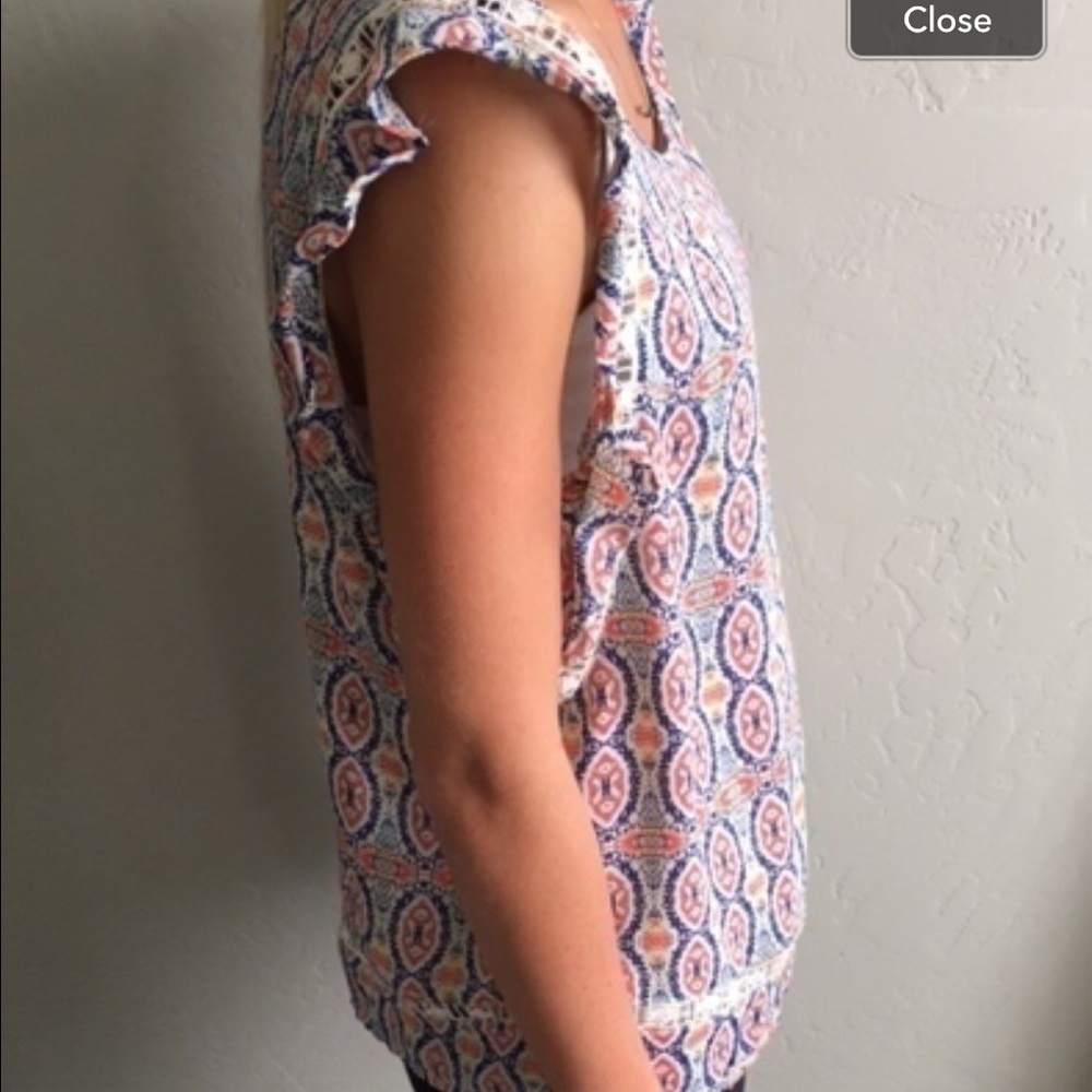 Colorful Pattern Target Blouse - Picture 3 of 3