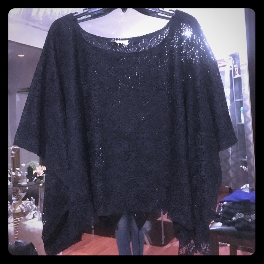 BOG Lace Poncho!🌚