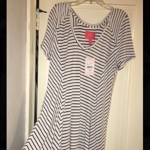 Short sleeved striped dress
