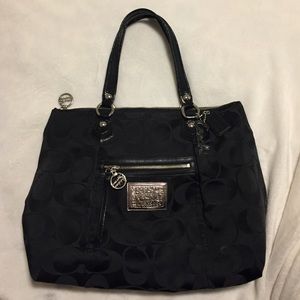 BLACK COACH POPPY HANDBAG