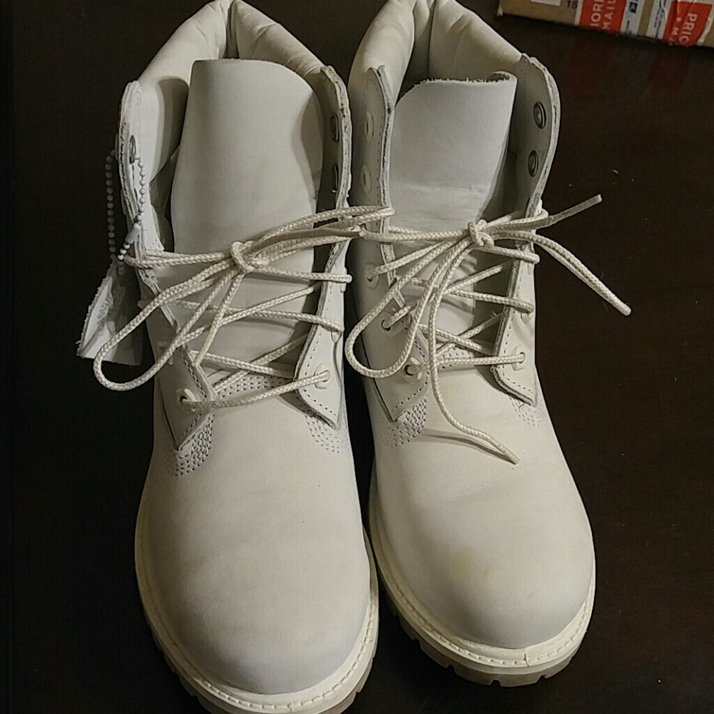 White timberland boots******