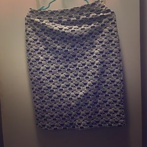 Black and white pencil skirt.