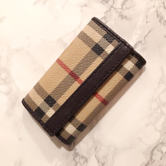 burberry key fob