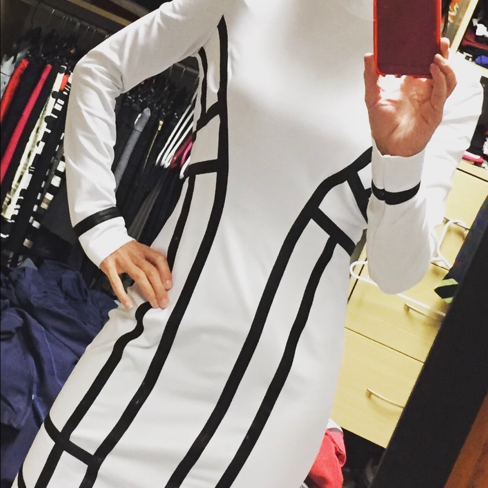 NWT ❤️ Yoga Dress by CO+CO - Picture 3 of 3