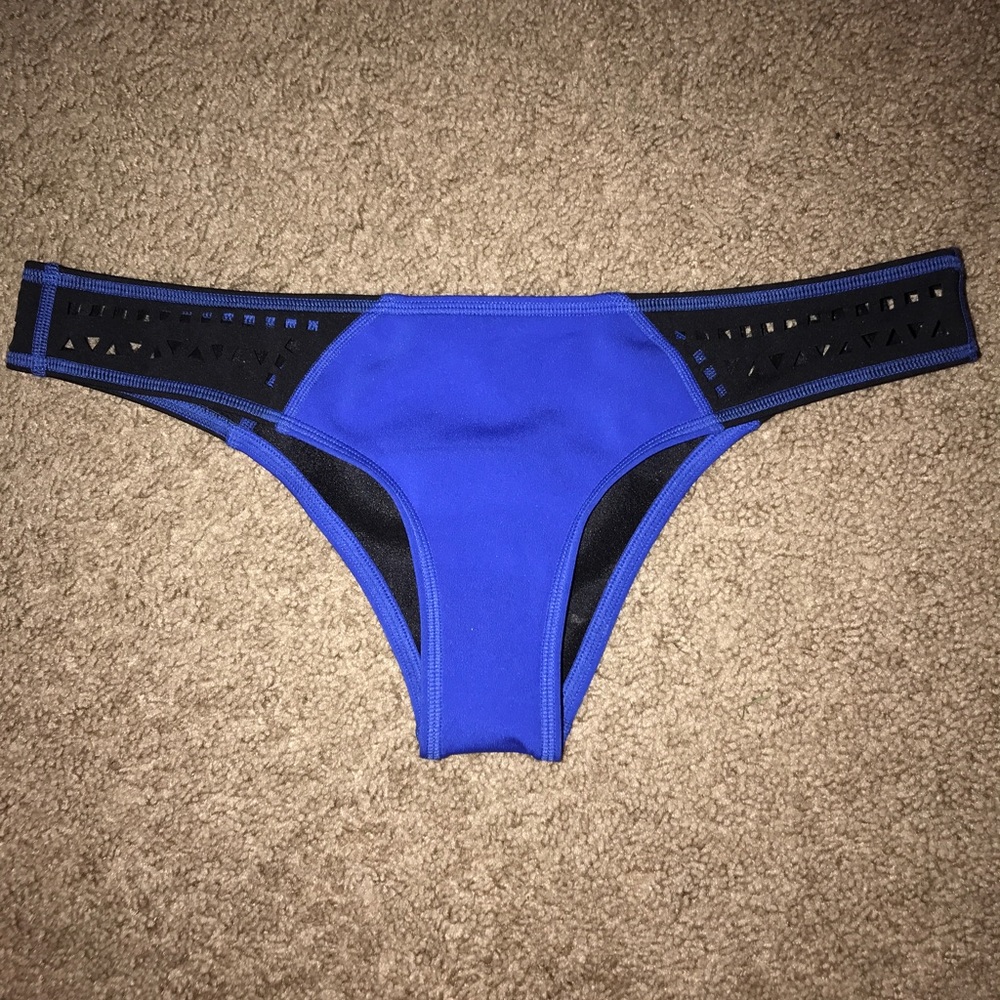 Bikini bottom
