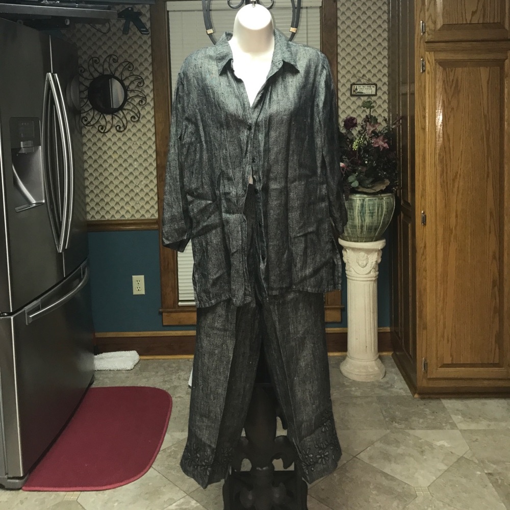 Chico's Capri jacket set