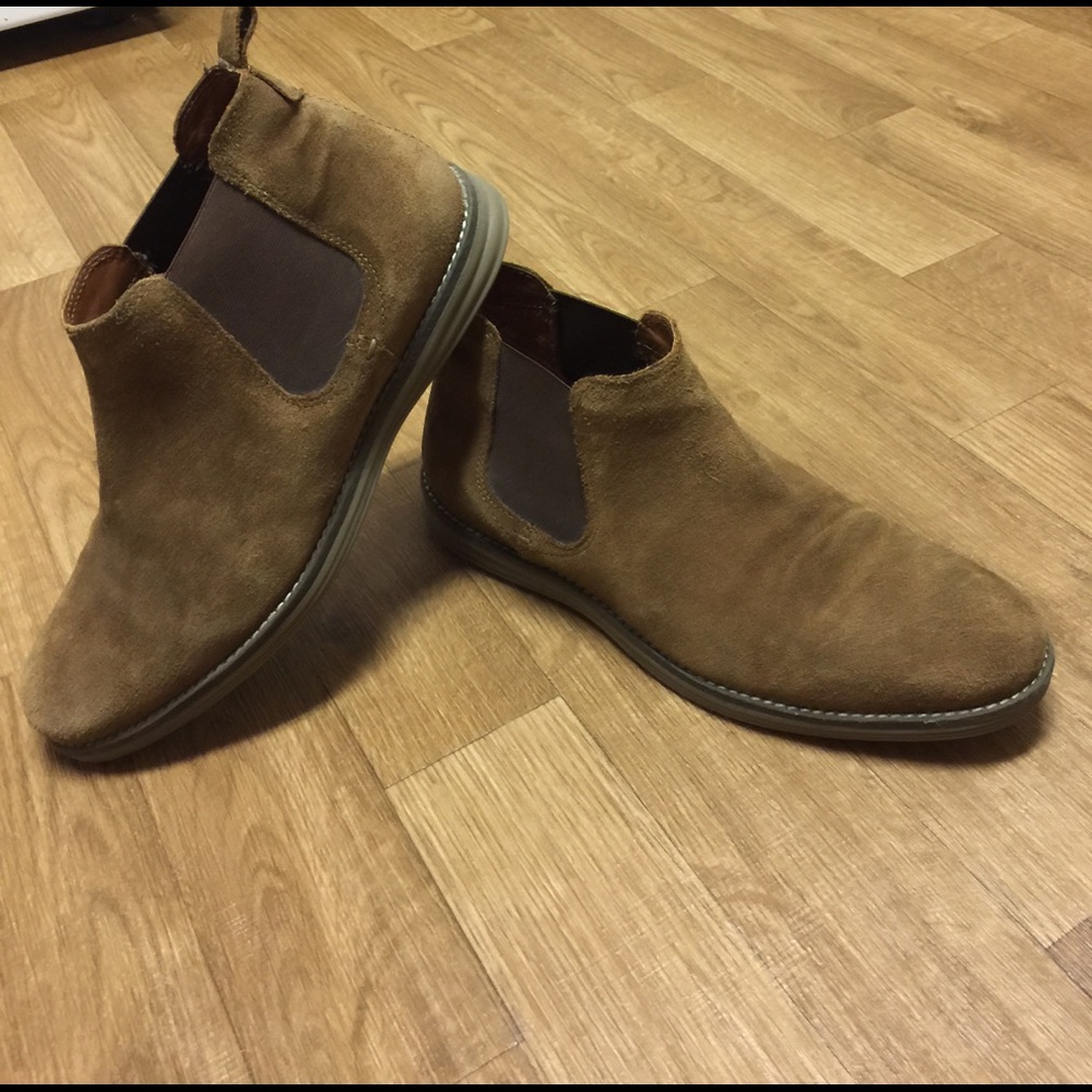 Chelsea boots