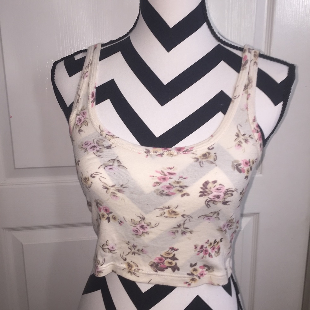 brandy floral cropped tank top