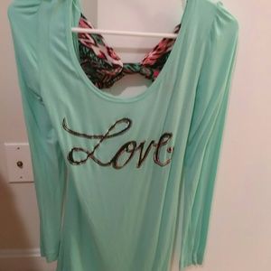 Long sleeved shirt