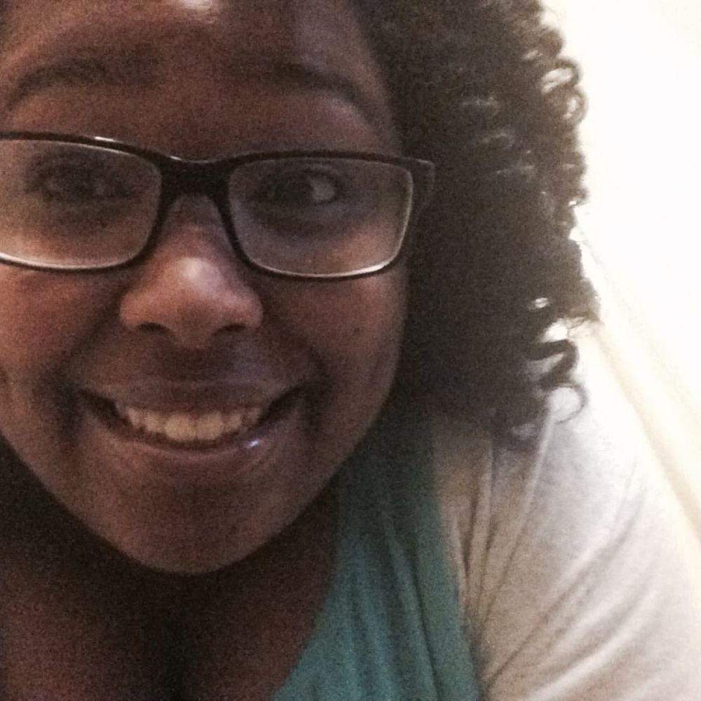 Meet your Posher, Shelae'