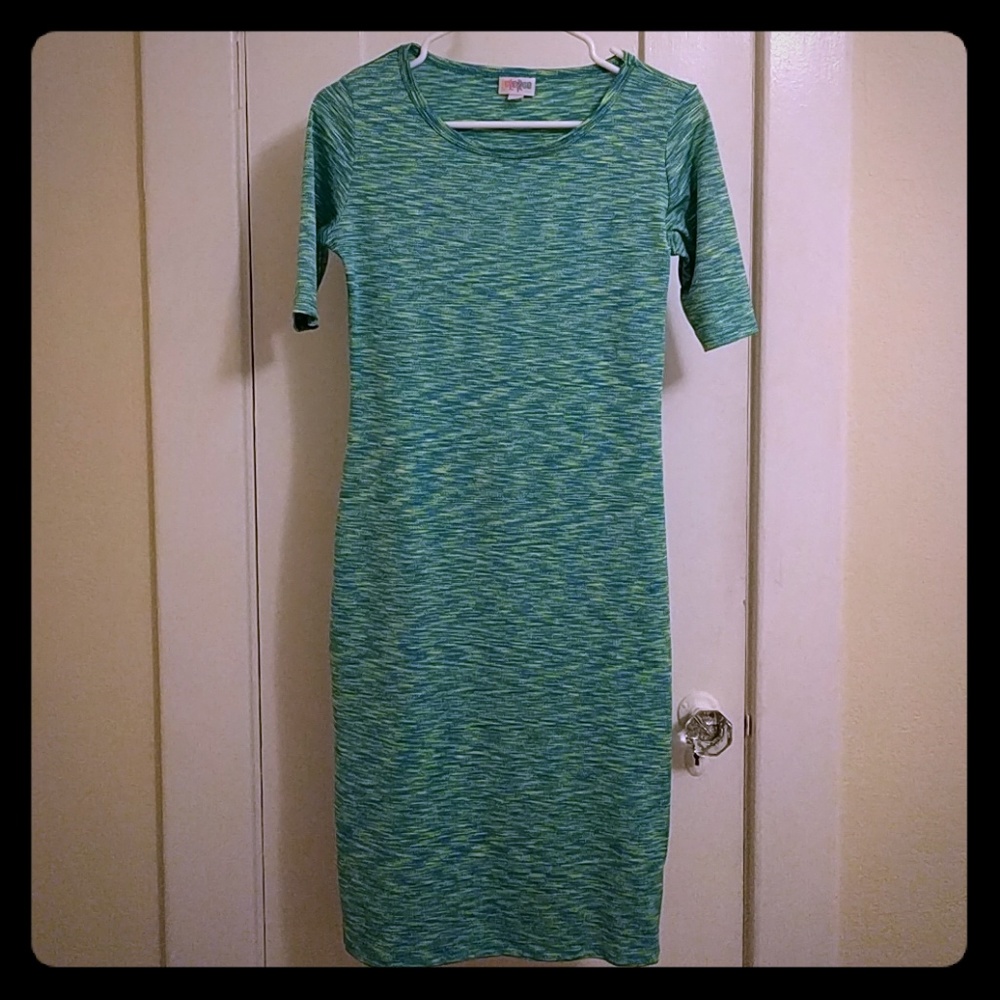 Lularoe xs Julia