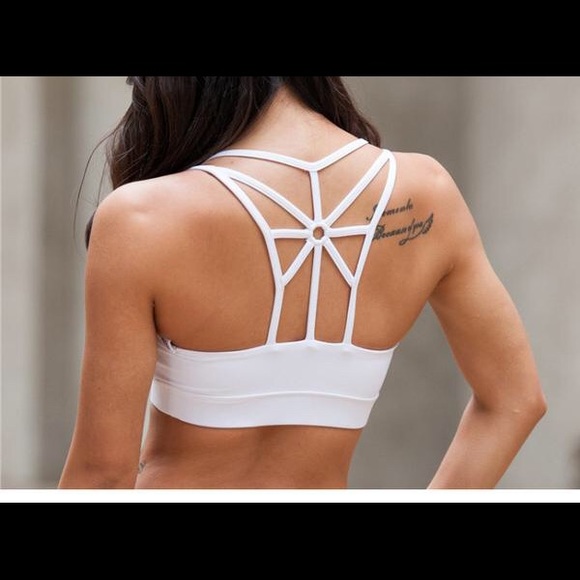 Strappy Spaghetti Sports Bra - Picture 3 of 4