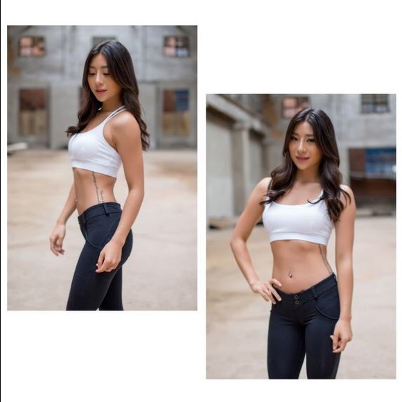 Strappy Spaghetti Sports Bra - Picture 4 of 4