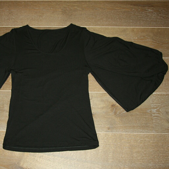 unbranded Tops - Wide Sleeve Black Top