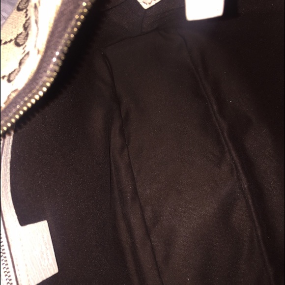 💢SOLD💢Gucci Horsebit Tote💥OBO💥 - Picture 5 of 6