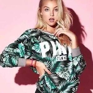 🔥HP🔥VS Pink Limited Edition Fern Crew