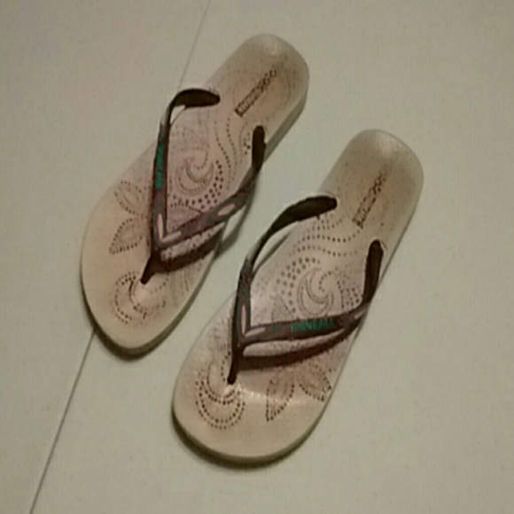 Ipanema slippers - Picture 1 of 7